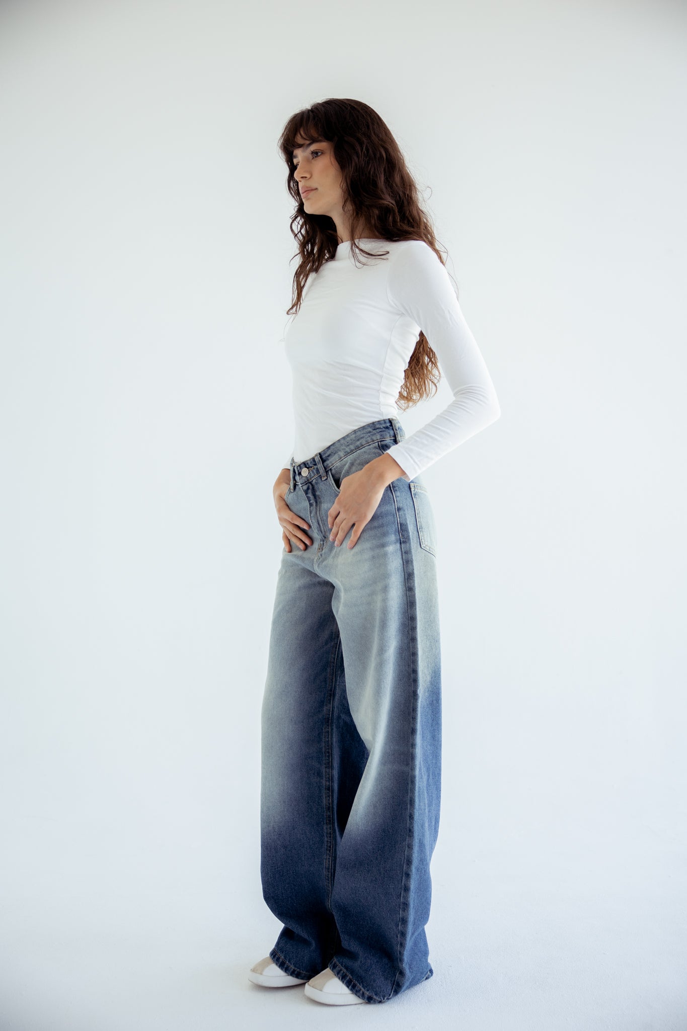 Standout Denim Pants in Washed Blue